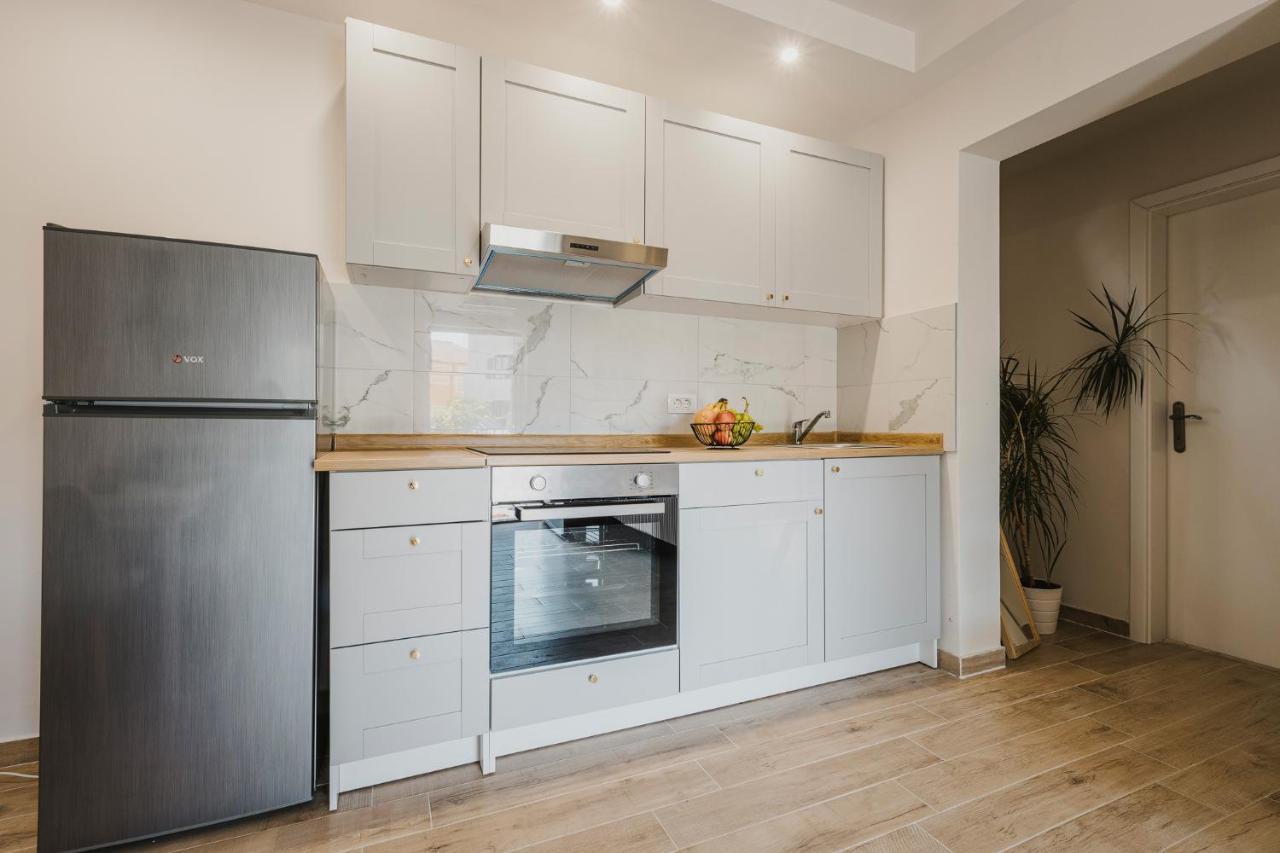 אומאג 3Level Apartments Kroatien מראה חיצוני תמונה